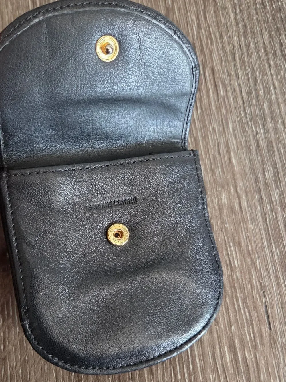 Stone Mountain Black Leather Taxi Wallet